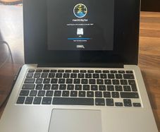 2013 Macbook Pro  Retina