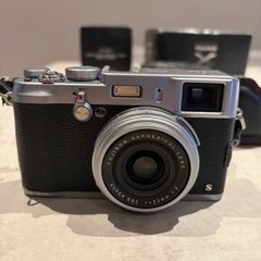 Fujifilm X100S Camera