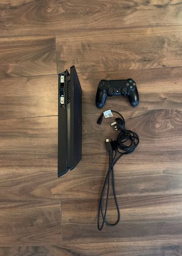 PS4 Slim