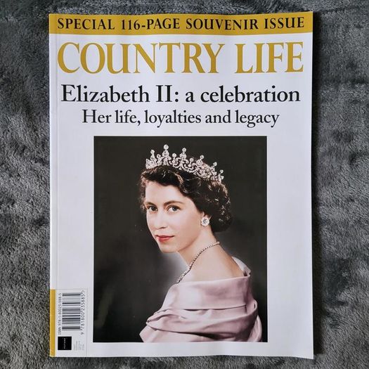 Country Life Magazines, Queen Elizabeth II, New, Unused