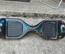 HOVERBOARD, Black with colouration, No Charger so cannot test, excellent cosmetic condition