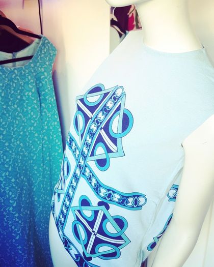 Vintage Graphic Design top from New York