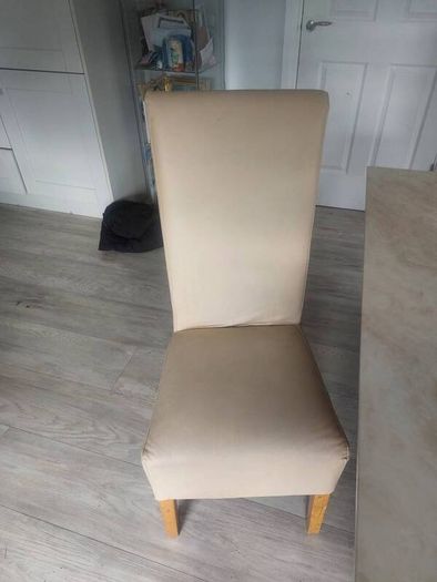 cream marble table and 4 chairs