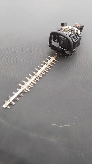 Tanaka Hedge Trimmer