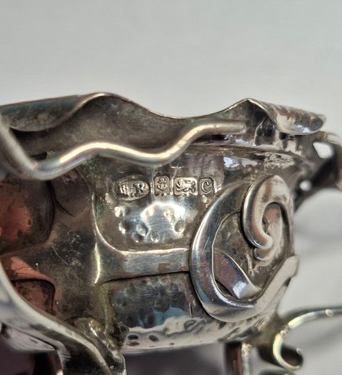 Sterling Silver three handled Irish design hammered finish bowl 1902