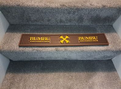 Bar runner