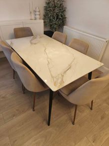 Dining Table + Gratis Coffee Table