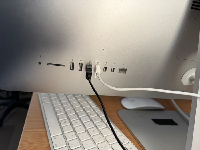 iMac (21.5 inch, Late 2013)