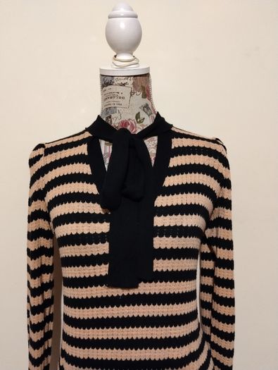 Beautiful Gallery Jumper Top