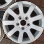 Genuine VW 15 inch alloys with new centre caps Image 6