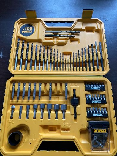 DeWalt professional 18V XR Brushless Twin Drill Set