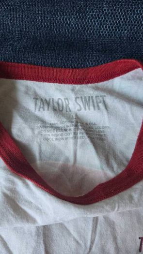 Red (Taylors Version) Official Taylor Swift Store T Shirt