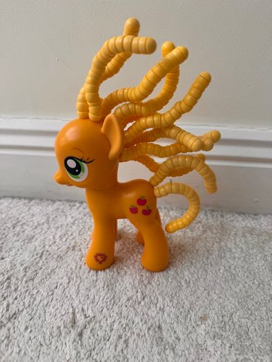 My Little Pony Explore Equestria Cutie Twisty-Do AppleJack Hair Play MLP approx. 14 cm. Used Please see photos