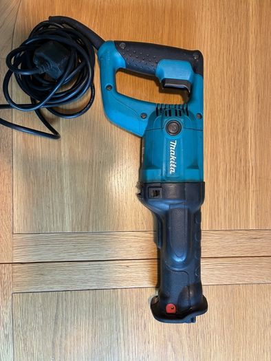Makita
