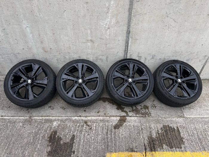 Genuine Peugeot 308 GT Line 18" Alloy Wheels - Hankook Tyres