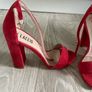 red high heels Image 2