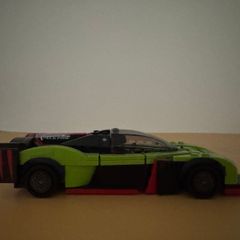 Lego Speed Champions 76910 Aston Martin Valkyrie AMR Pro and Aston Martin Vantage GT3 (Built)