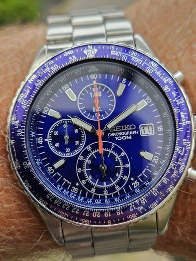 Watch Seiko Chronograph Pilot.