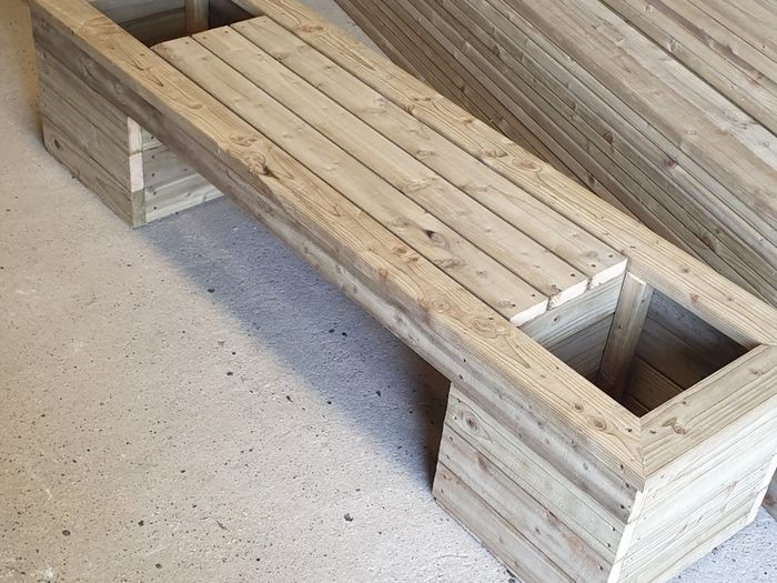 garden bench