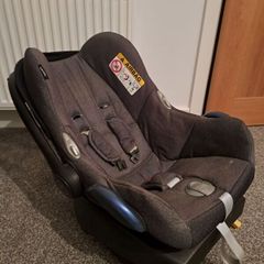 Maxi-Cosi CabrioFix Baby Car Seat + Base