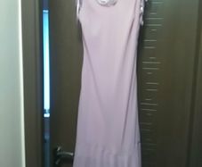 lady pink dress