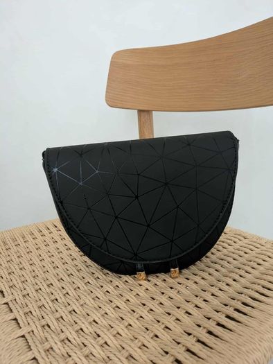 Black Handbag - BRAND NEW