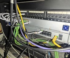 Ubiquiti Unify USW-24 POE Network Switch