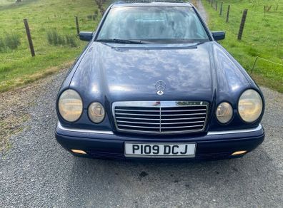 Mercedes E280 Avantgarde