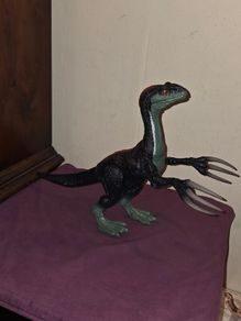 Jurassic World Dominion Sound Slashin' Therizinosaurus - Fully working