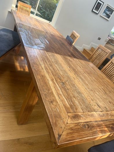 Solid hard wood stunning extendable dining table plus chairs
