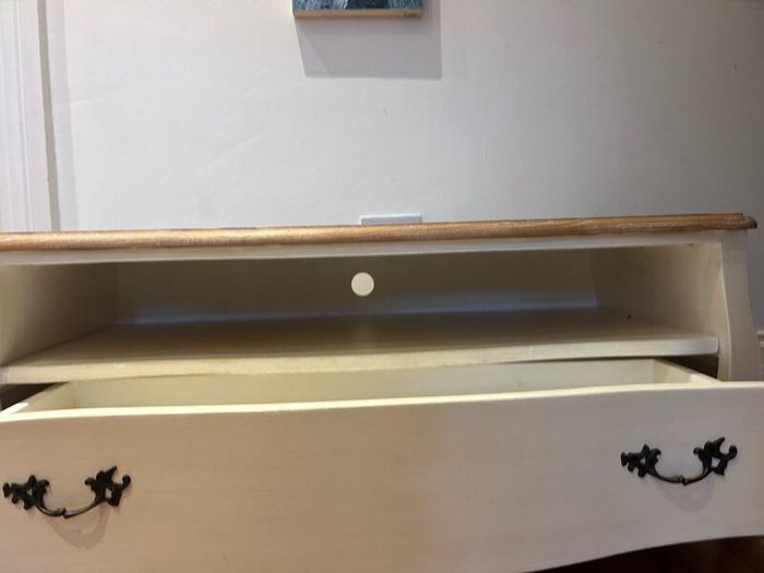Tv Cabinet