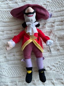 Disney Junior Jake & The Neverland Pirates Captain Hook Plush Soft Posh Paws Used Please look at the pictures