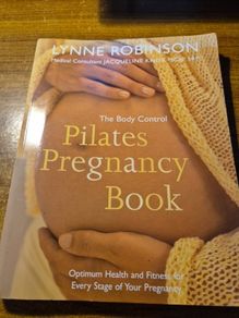 Pilates Pregnancy Book. The Body Control. Lynne Robinson