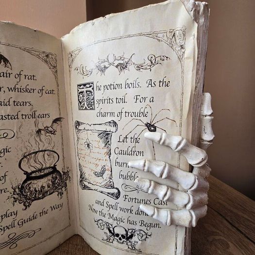 Spooky Halloween book