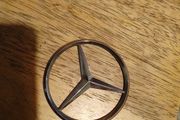 Mercedes-Benz 90's hood ornament