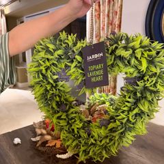 Stunning Brand New Wreath