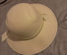hat
