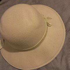 hat