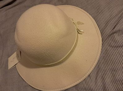 hat