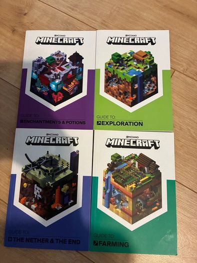 Minecraft books x4