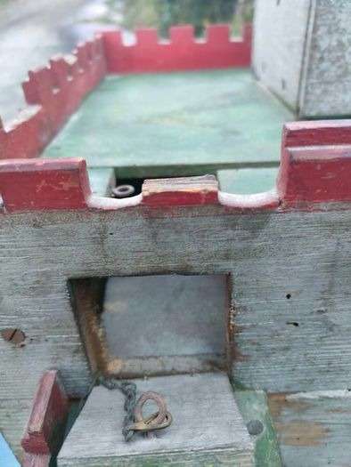 1928 vintage wooden fort.