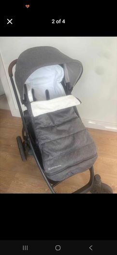 Uppababy Vista pram with bassinet and footmuff
