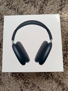 Apple AirPods Max 2 (2026) | Midnight | Brand New