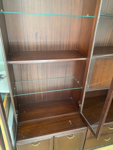 Free Dining Room unit