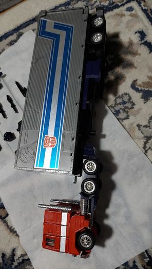 Transformer / toy