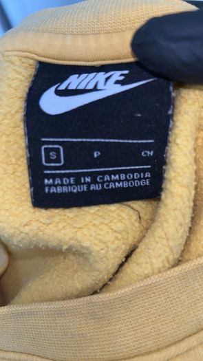 Vintage Style Nike Crewneck Small Sun Yelllow