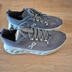 ON Mens Max Cloudsurfer Running Shoes