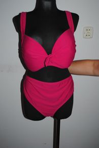 Beach to beach plus size pink bikini set size UK24 cupD EU52 Postage included