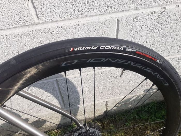 Campagnola Shamal Disc Brake Wheelset fitted with Vittoria Corsa Graphene 2.0 Tyres and Tubes, have Ridden 100kmh Total