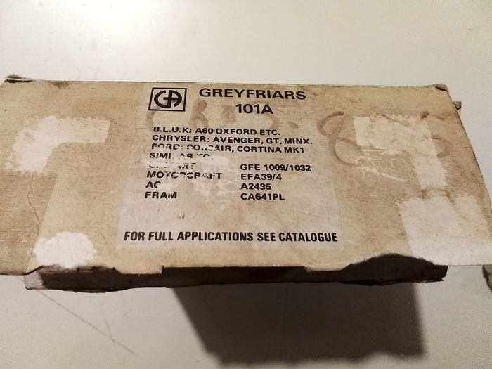 Ford / BL / Chrysler Air Filter.